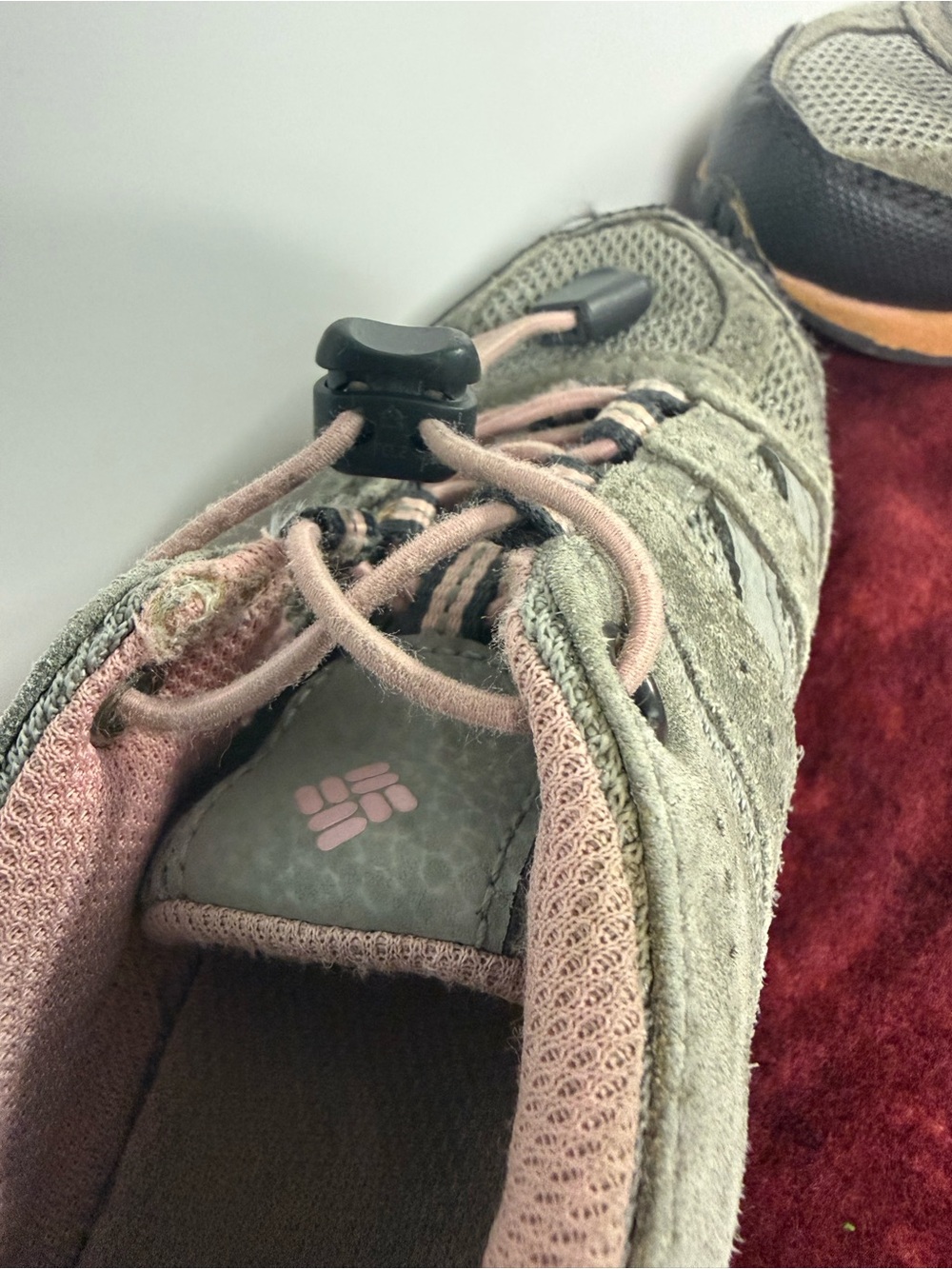 Columbia Girls Size 11 Hiking Trail Shoes Gray Pink Bungee Lace Outdoor - Picture 9 of 11